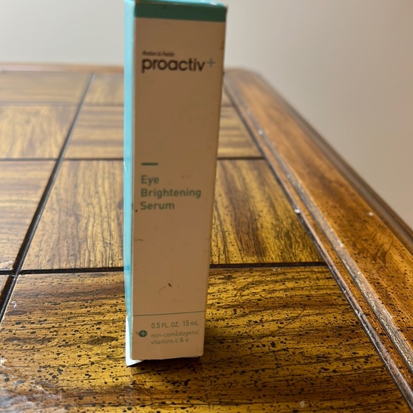 Proactive Eye Brightening Serum 0.5 oz. -  3/20 - Picture 1 of 4